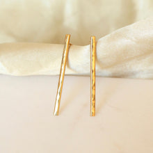 Load image into Gallery viewer, Boucles d'oreilles Lussi martelées