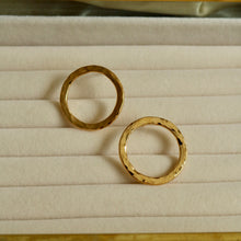 Charger l'image dans la galerie, Boucles d'oreilles Laura