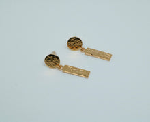 Charger l'image dans la galerie, Boucles d'oreilles Bad Bitch