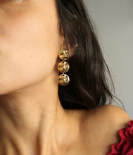 Load image into Gallery viewer, Boucles d&#39;oreilles Laure
