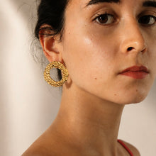 Load image into Gallery viewer, Boucles d'oreilles Olympia
