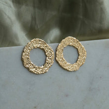 Load image into Gallery viewer, Boucles d'oreilles Olympia
