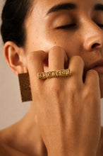 Load image into Gallery viewer, Bague Bad Bitch V.1
