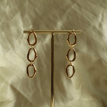 Charger l'image dans la galerie, Boucles d'oreilles Minha
