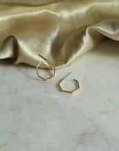 Load image into Gallery viewer, Boucles d&#39;oreilles Gon
