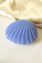 Load image into Gallery viewer, Boîte cadeau coquillage bleu

